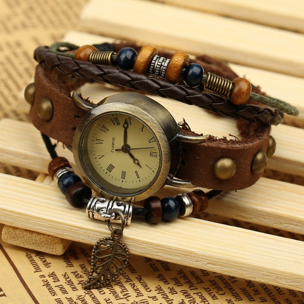 Preppy Leather Watch Women's Fashion Accessory - Picture 2 of 3